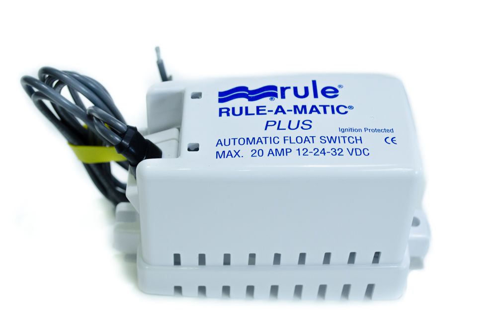 Automático Flotante para bomba de achique con protección 12-24-32v