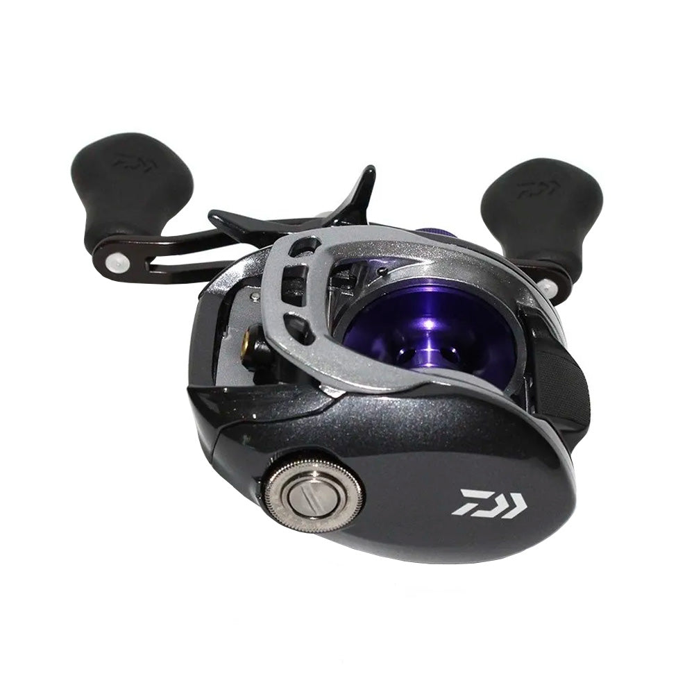 Reel Rotativo Daiwa Fuego 100 XS / XSL Huevito 12 Rulemanes Alta Velocidad